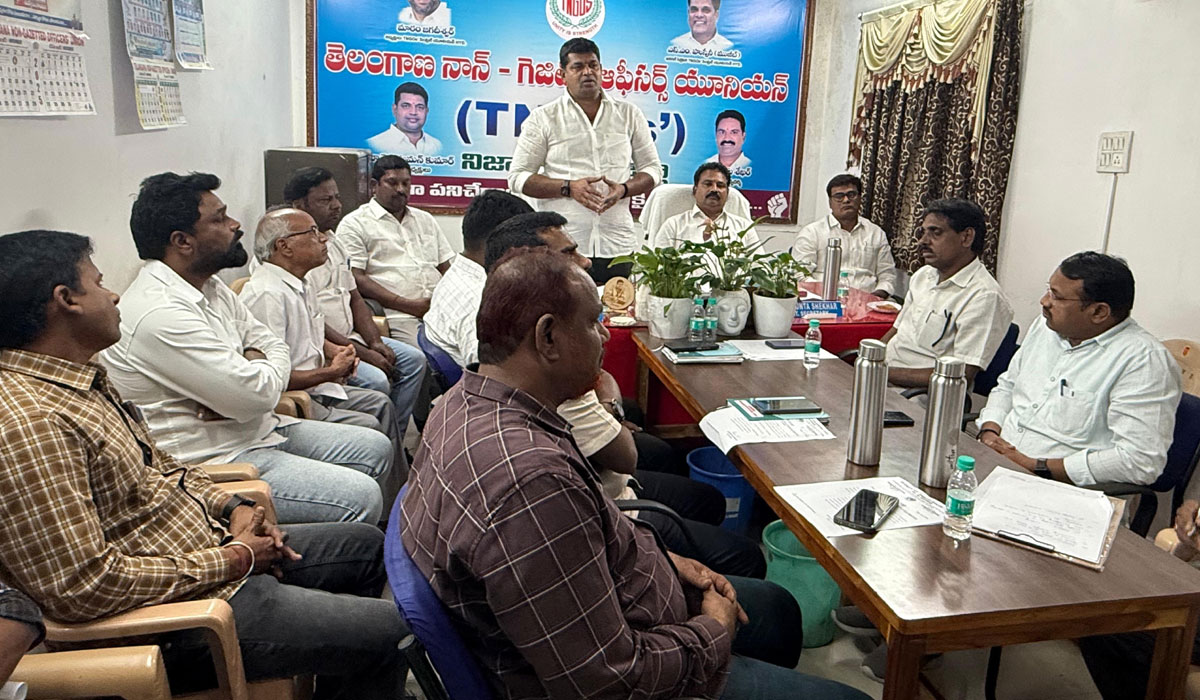TNGO | కాలపరిమితి ముగిసిన కమిటీలకు ఎన్నికలు నిర్వహించాలి.. నిజామాబాద్‌ జిల్లా టీఎన్జీవో కార్యవర్గ సమావేశం నేతల వెల్లడి