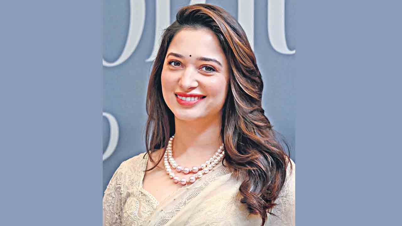 నిజాయితీ కోల్పోవడం ఆత్మహత్యతో సమానం