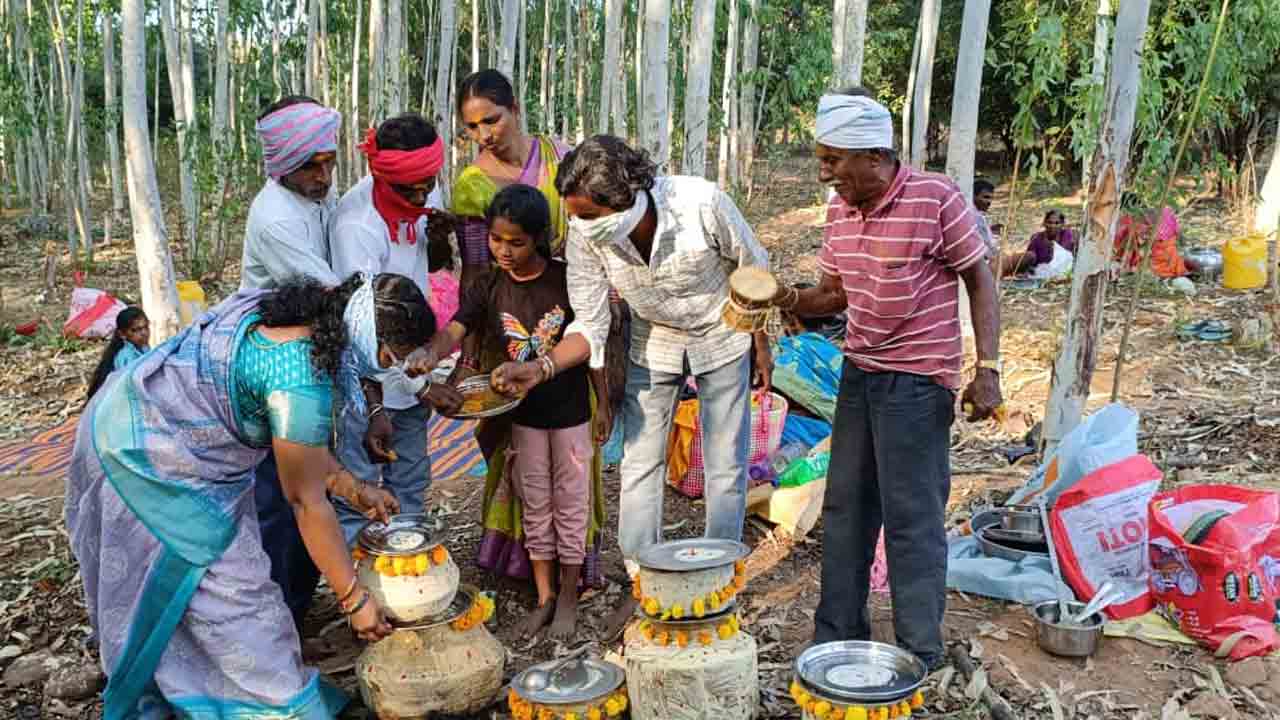 Shashti Bonalu | తాండూరులో ఘనంగా షష్టి బోనాలు