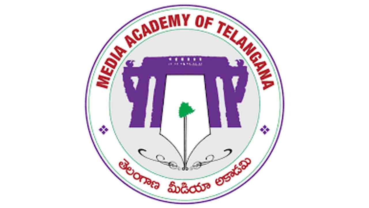 నేడు జాతీయ పత్రికా దినోత్సవం