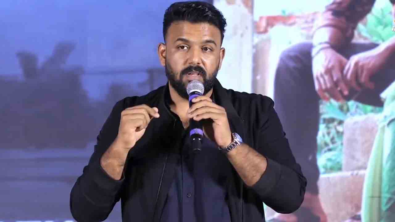 Tharun Bhascker | ప్రేమలో పెళ్లిచూపులు డైరెక్టర్‌ తరుణ్‌భాస్కర్‌.. ఇంతకీ ఆ నటి ఎవరో మరి..?