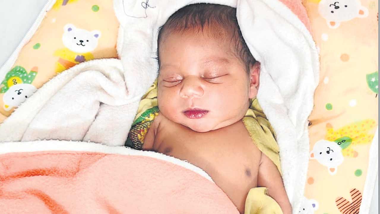 తల్లి, బిడ్డ మృత్యువాత