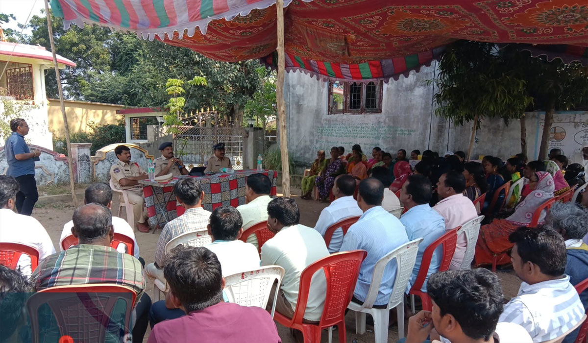 Nizamabad | అవాంఛనీయ సంఘటనలు జరగకుండా గ్రామస్తులు సహకరించాలి.. నిజామాబాద్ ఏసీబీ రాజా వెంకట్ రెడ్డి