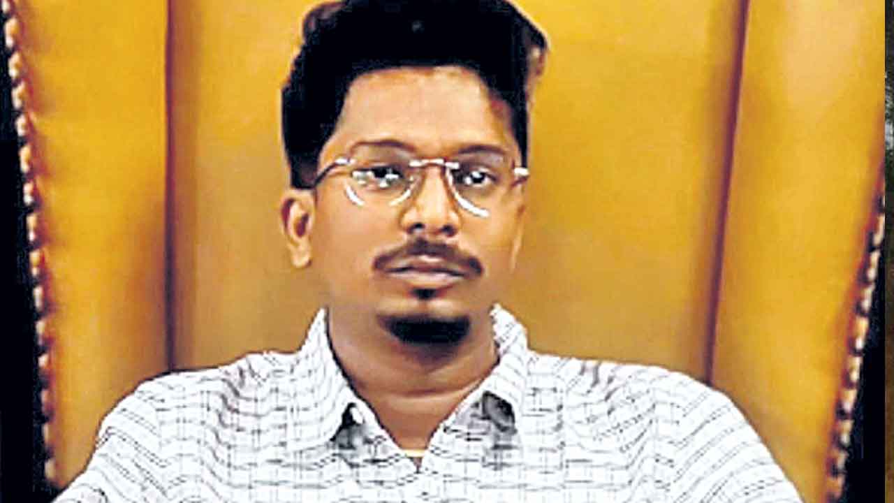 బెట్టింగ్‌లతో అప్పులపాలు లాడ్జిలో యువకుడి ఆత్మహత్య