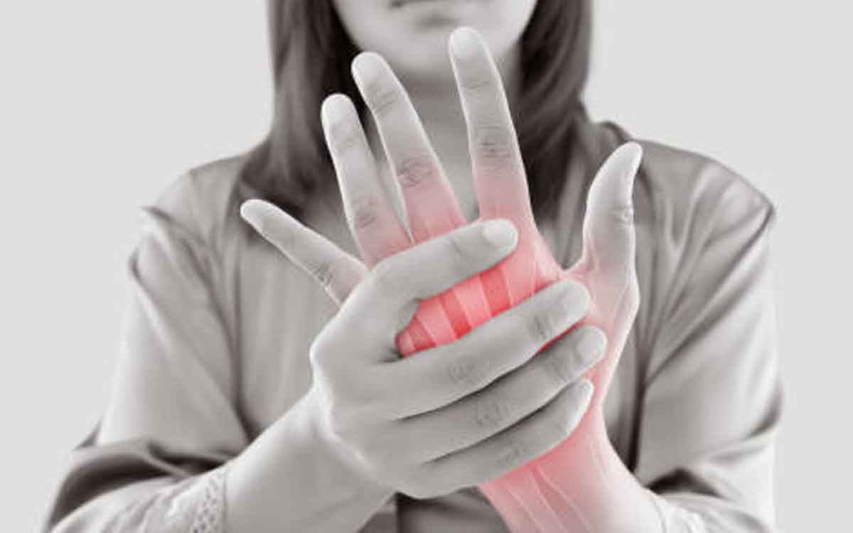 Anti Inflammatory Foods | కీళ్ల నొప్పులు, వాపులు ఇబ్బంది పెడుతున్నాయా..? అయితే ఈ ఆహారాల‌ను తినండి, ఎంతో ఉప‌యోగం ఉంటుంది..!