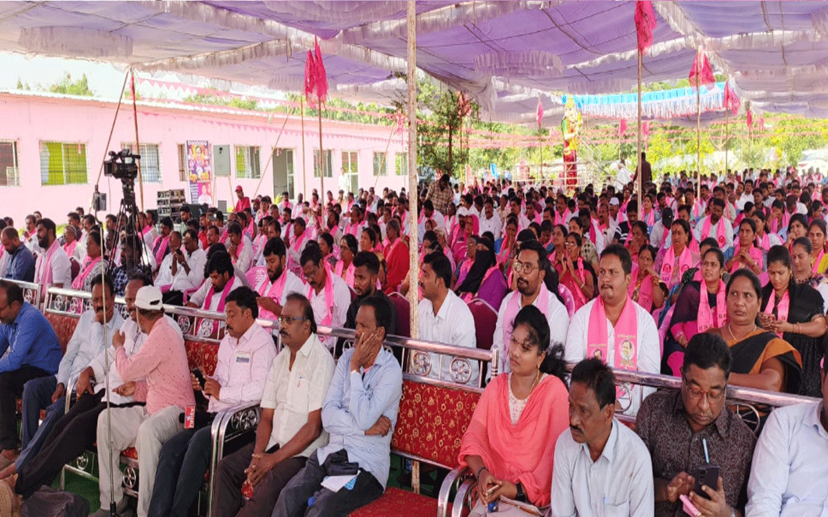 Bhadradri Kothagudem : తెలంగాణకు చరిత్ర కేసీఆర్ : ఎంపీ వద్దిరాజు రవిచంద్ర