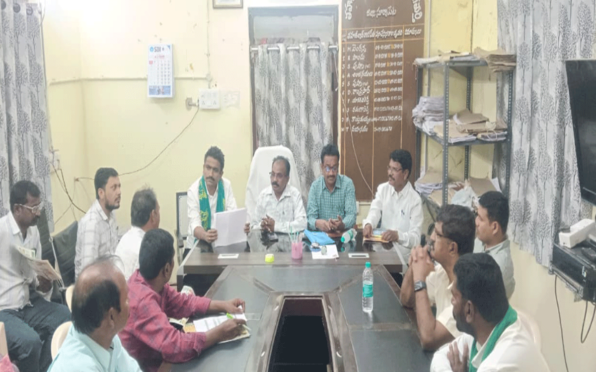 Thungathurthy : ప్రతి ఒక్కరు రైతు చట్టాలపై అవగాహన కలిగి ఉండాలి : భూమి సునీల్