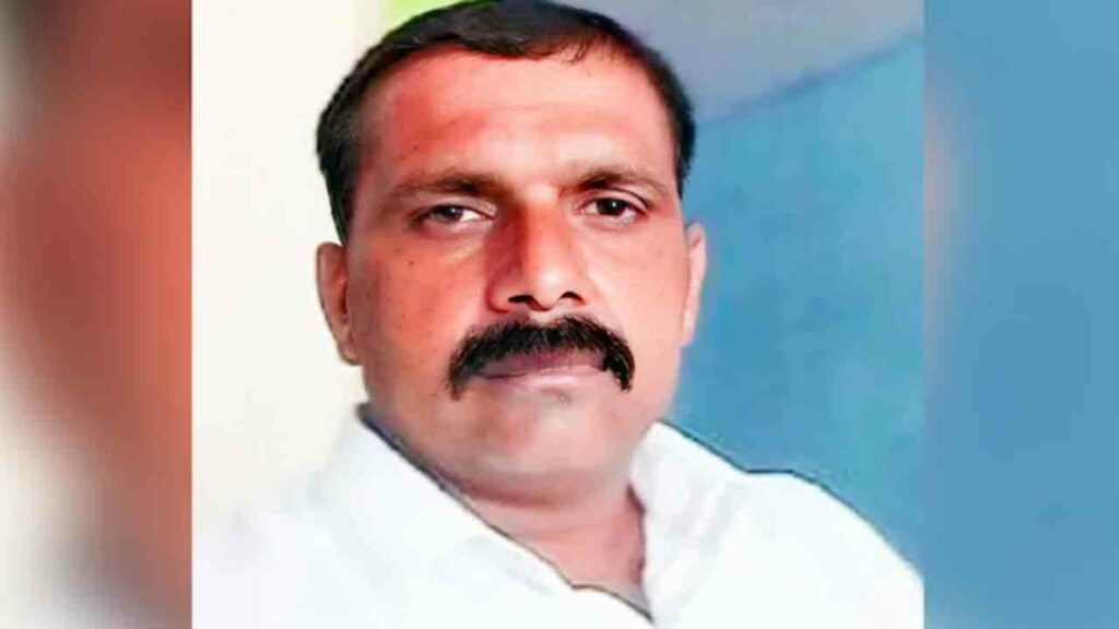 Boy, Friends Kill Father