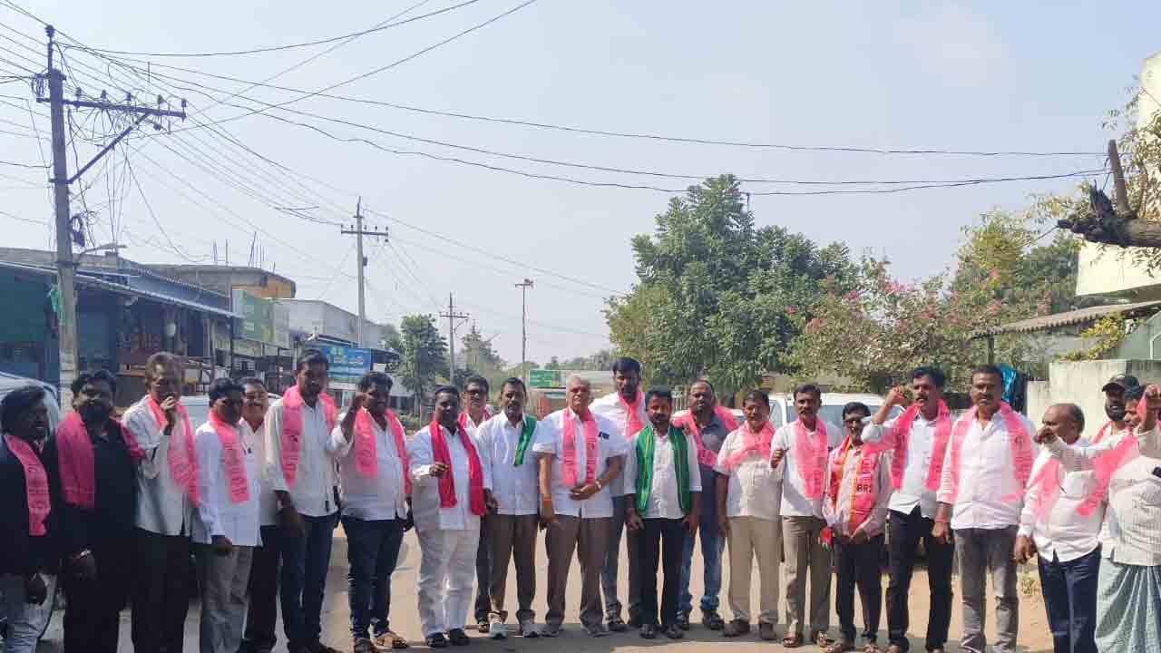 BRS | తనుగుల చెక్ డ్యామ్ పరిశీలనకు భారీగా తరలి వెళ్లిన బీఆర్ఎస్ శ్రేణులు