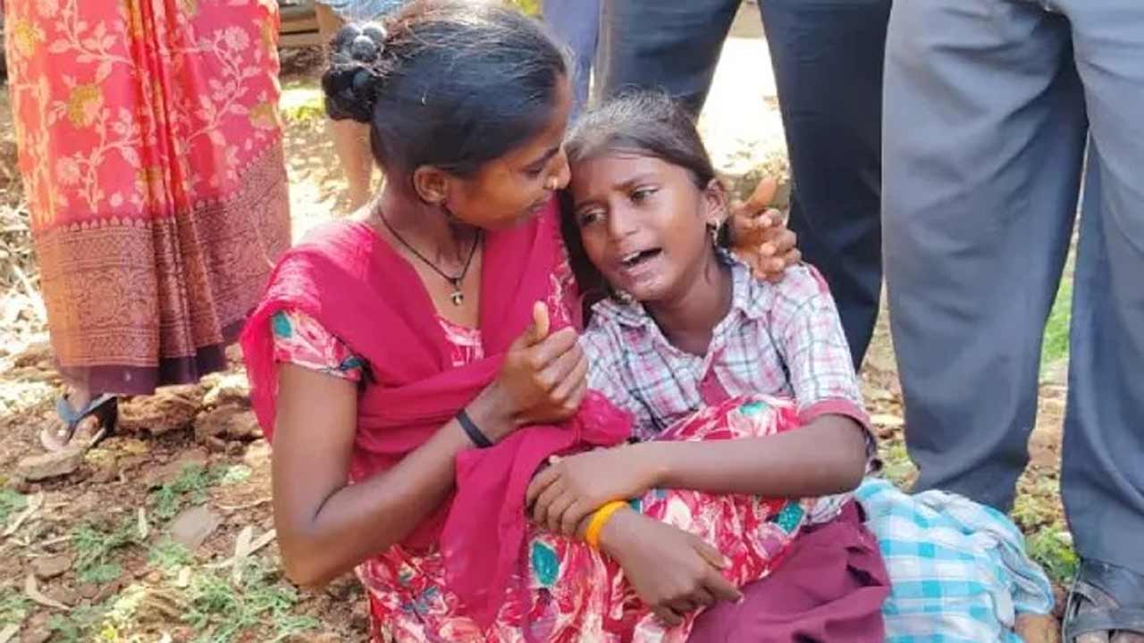 Chevella Bus Accident | చేవెళ్ల బస్సు ప్రమాదంలో అనాథలుగా మారిన ఇద్దరు చిన్నారులు