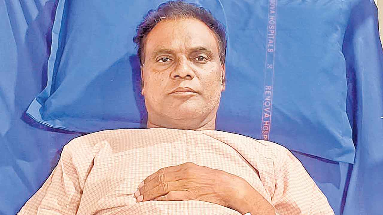 క్యాన్సర్‌ వచ్చినా కనికరించని సర్కారు!