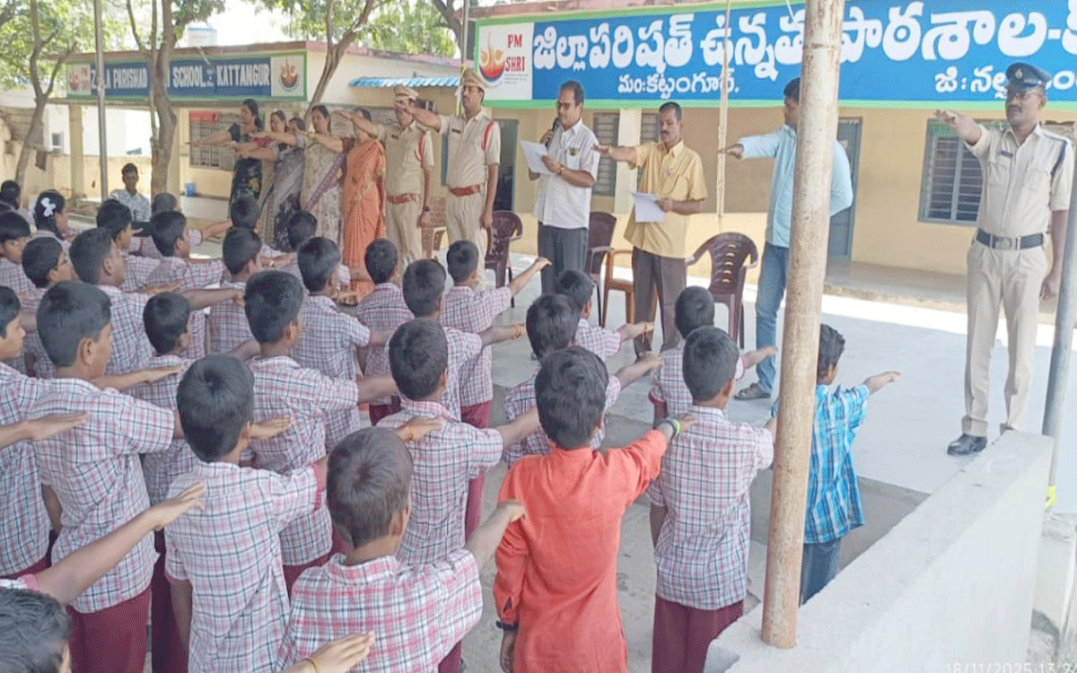 Kattangur : డ్రగ్స్‌పై విద్యార్థులకు అవగాహన కల్పించాలి : శాలిగౌరారం సీఐ కొండల్ రెడ్డి