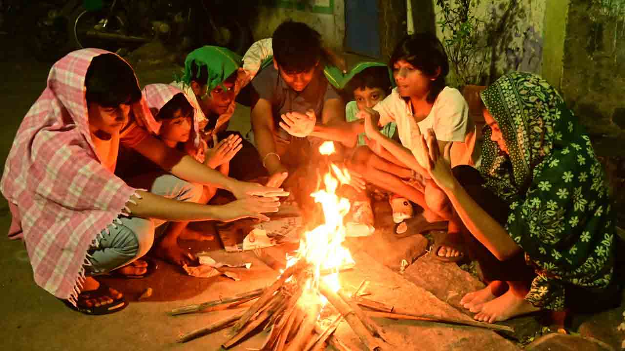 గజగజ షురూ..