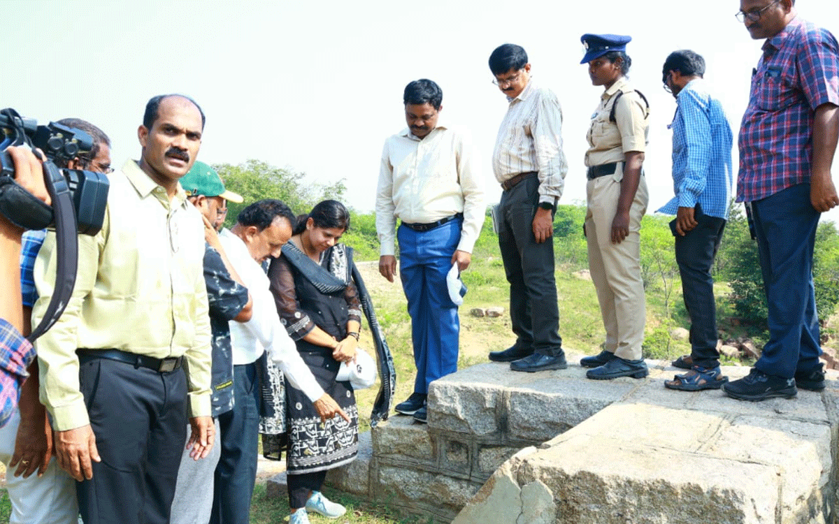 Konda Mallepally : పెండ్లిపాకల బ్యాలెన్సింగ్ రిజర్వాయర్ పునరుద్ధరణకు చర్యలు : కలెక్టర్ ఇలా త్రిపాఠి
