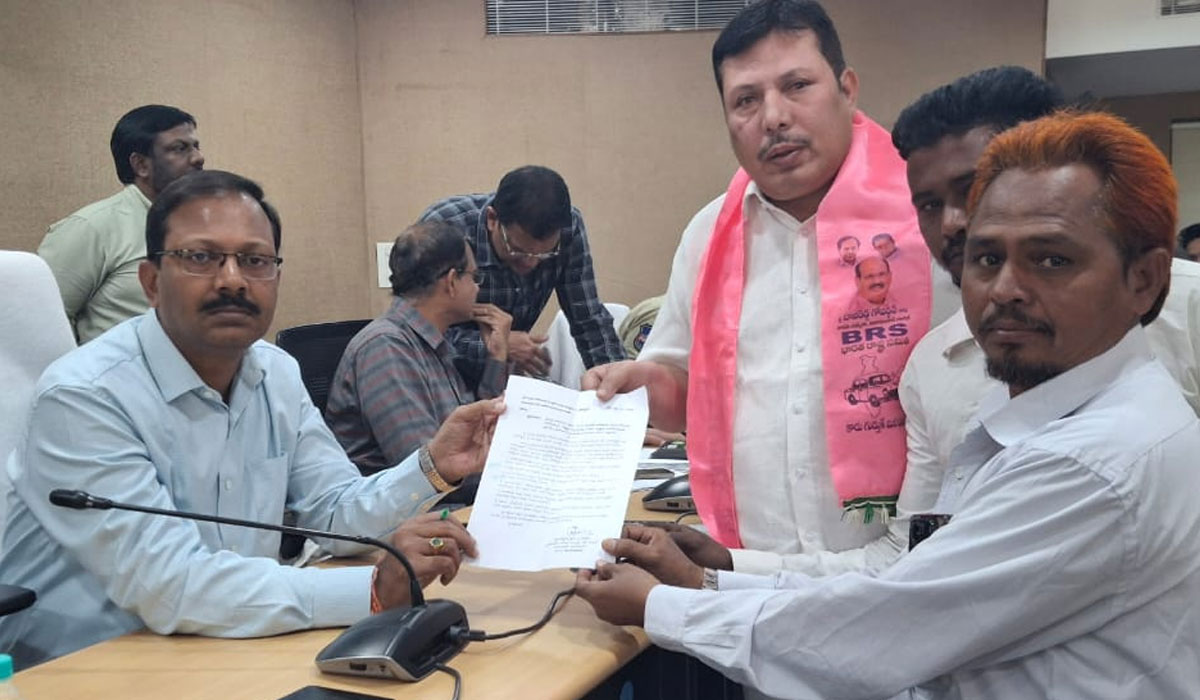 Nizamabad | మైనార్టీలకు ప్రభుత్వమిచ్చిన హామీలు నెరవేర్చాలని ప్రజావాణిలో వినతి