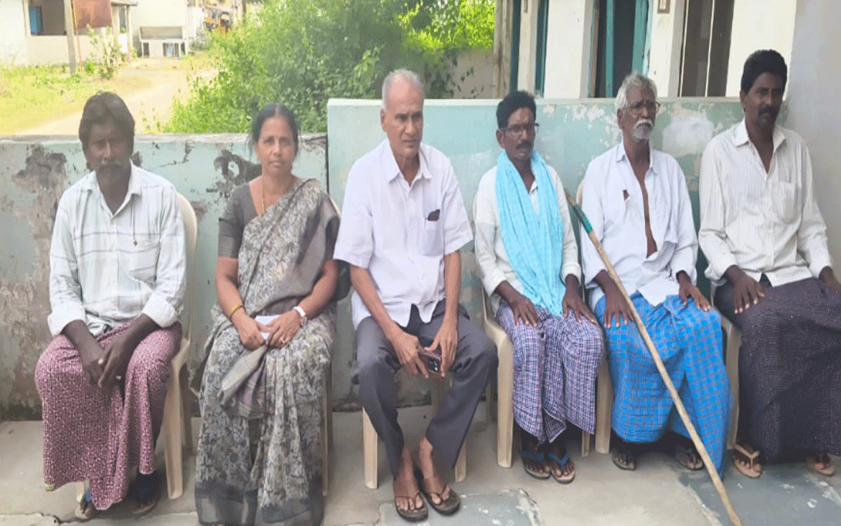 Bonakal : కాంగ్రెస్ నాయకుల అరాచకాల‌పై సీపీఎం నాయకుల ఆగ్రహం