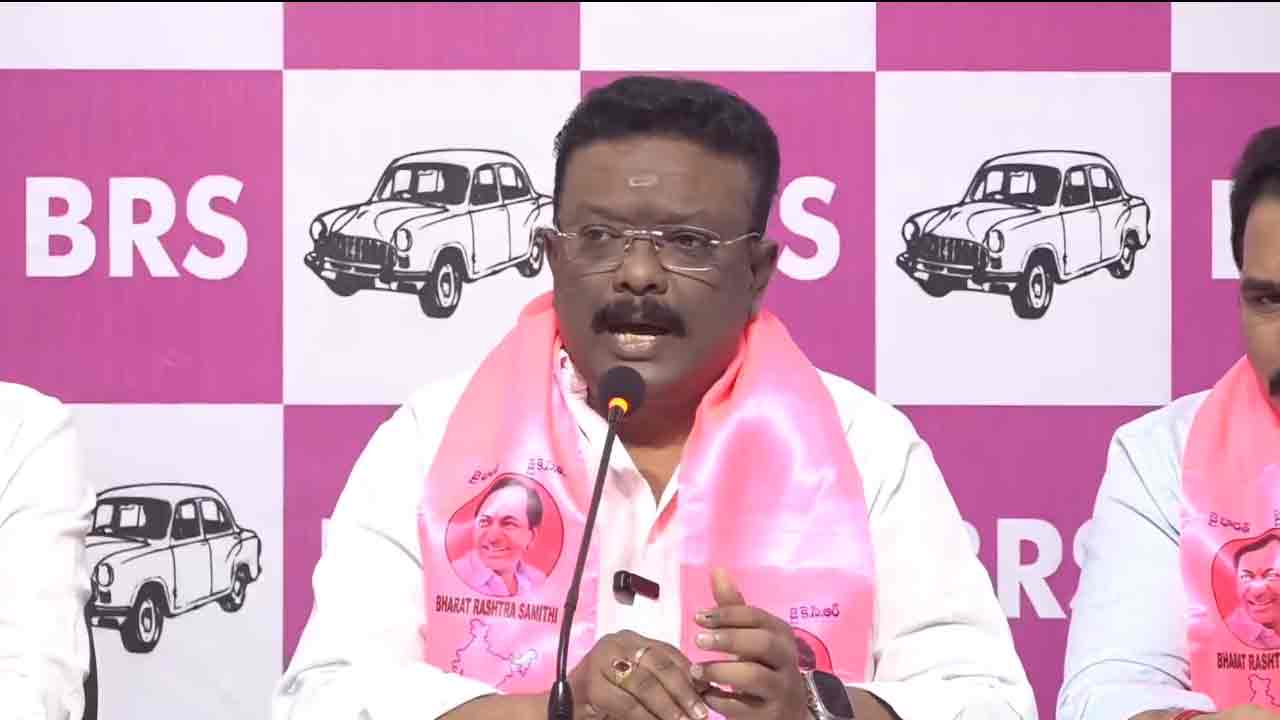 MLC Dasoju Sravan | కాంగ్రెస్ పార్టీకి బ‌ల‌ముంటే అజారుద్దీన్‌కు టికెట్ ఎందుకివ్వ‌లేదు..? : దాసోజు శ్ర‌వ‌ణ్‌