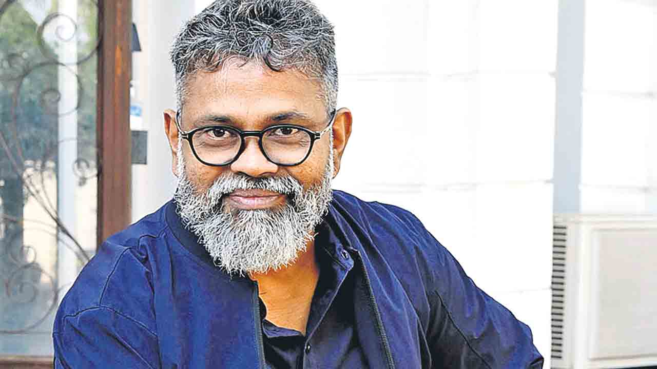 పంథా మార్చనున్న పానిండియా డైరెక్టర్‌