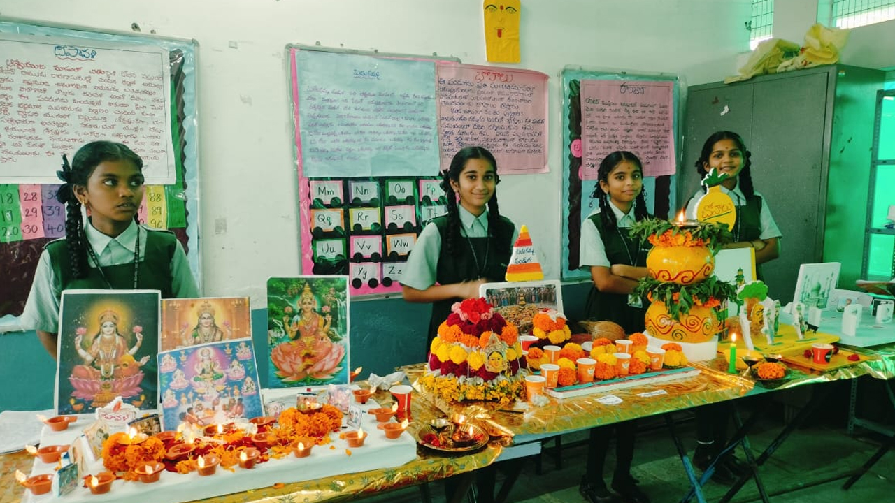 Gajwel | ఆకట్టుకుంటున్న విద్యార్థుల ప్రదర్శనలు..