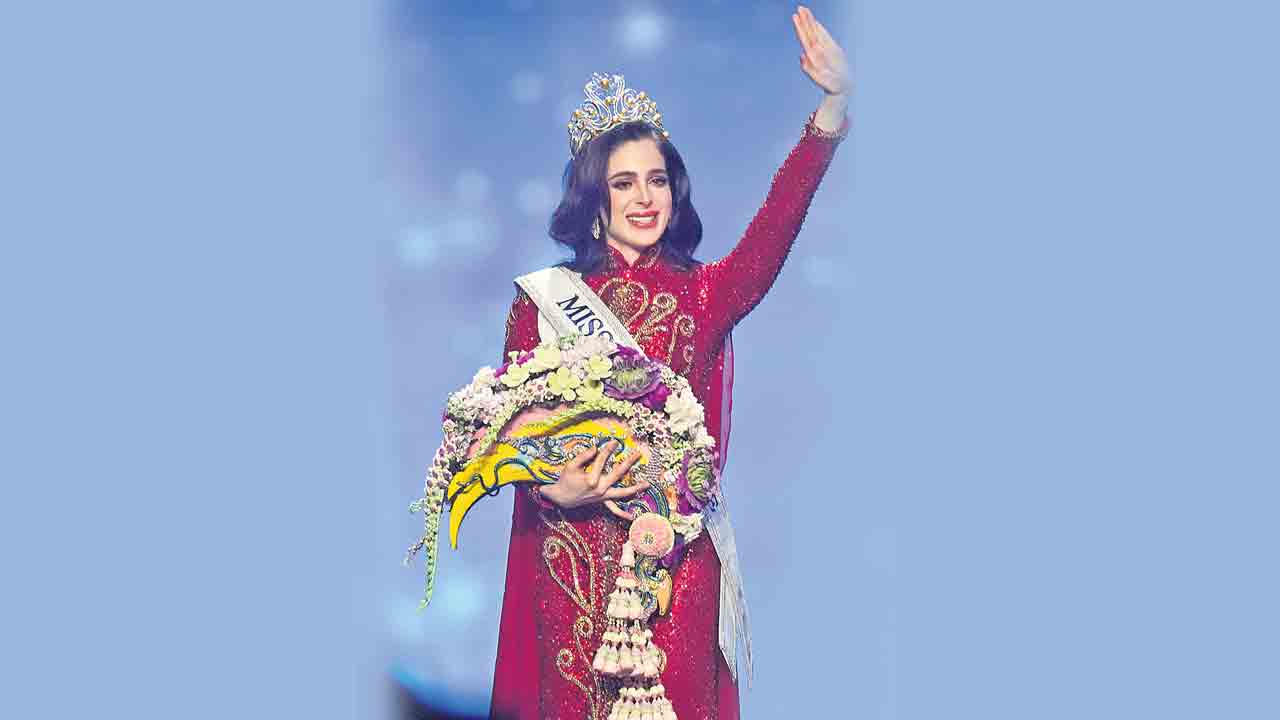 మిస్‌ యూనివర్స్‌గా ఫాతిమా బాష్‌.. మెక్సికో భామను వరించిన కిరీటం