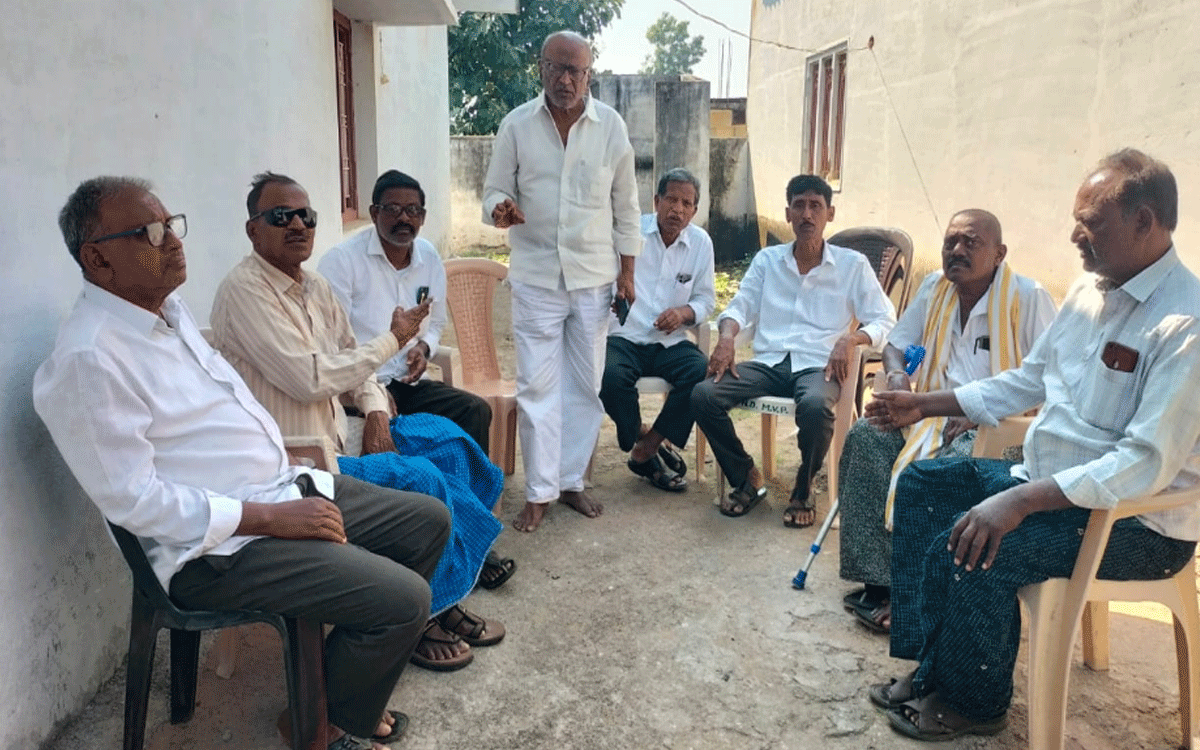 Khammam Rural : పత్తి రైతుల‌ను కేంద్ర, రాష్ట్ర ప్రభుత్వాలు ఆదుకోవాలి : గుర్రం అచ్చయ్య