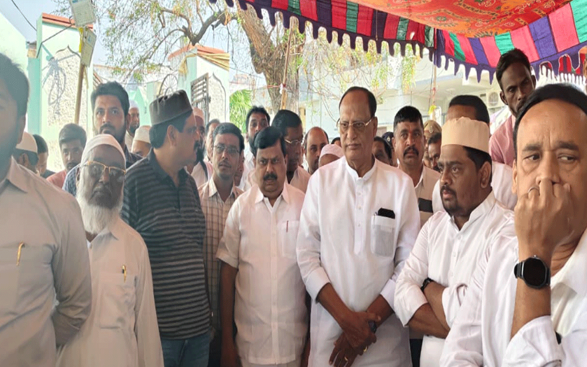 Devarakonda : మహమ్మద్ జావీద్ హుస్సేన్ మృతి బాధాకరం : గుత్తా సుఖేందర్ రెడ్డి