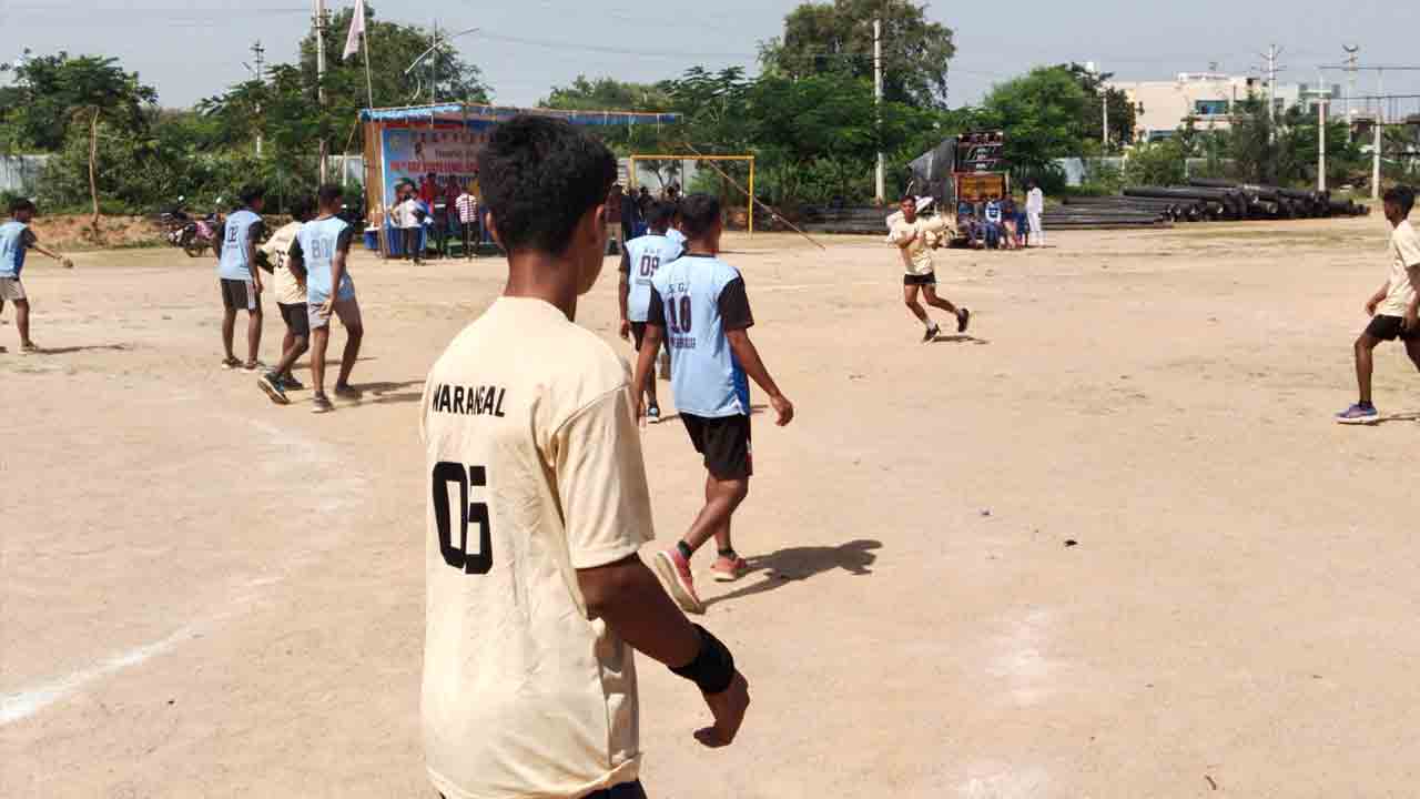 ముగిసిన హ్యాండ్‌బాల్‌ పోటీలు