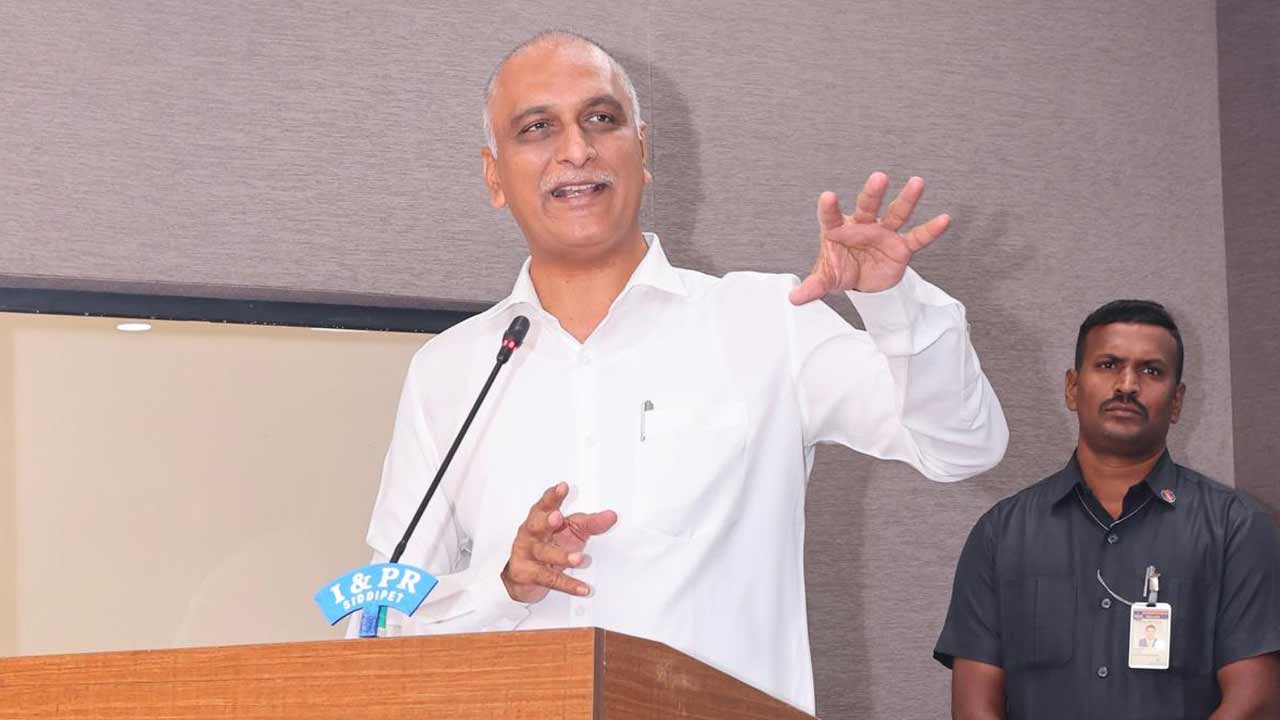 Harish Rao | నీకు మహిళలు ఎందుకు ఓటెయ్యాలి.. సీఎం రేవంత్‌ రెడ్డిని నిలదీసిన హరీశ్‌రావు
