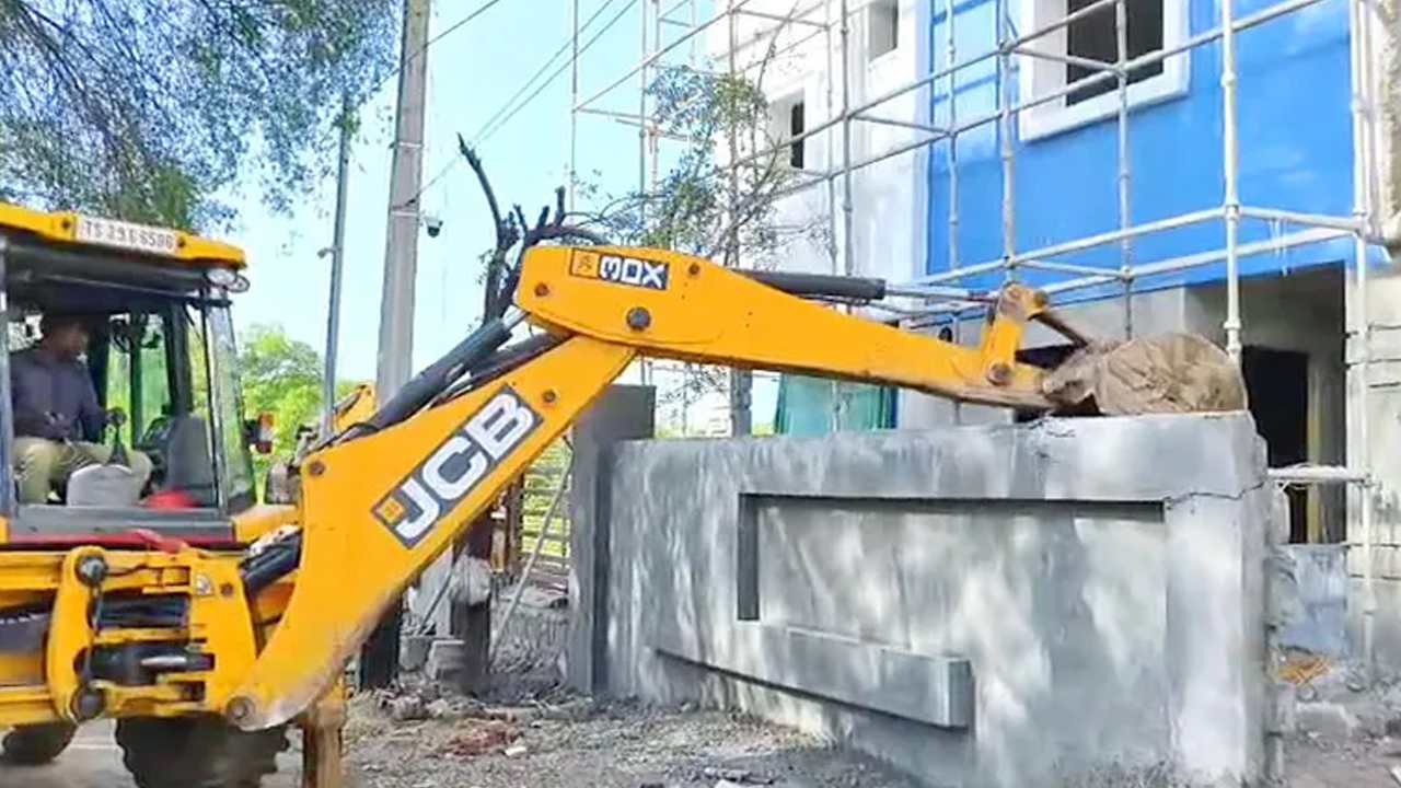 HYDRAA | మియాపూర్‌, అమీన్‌పూర్‌లో హైడ్రా వీకెండ్ కూల్చివేతలు..