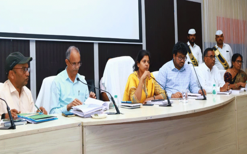 Nalgonda City : ఎన్నిక‌ల‌ను పార‌ద‌ర్శ‌కంగా నిర్వ‌హించాలి : క‌లెక్ట‌ర్ ఇలా త్రిపాఠి