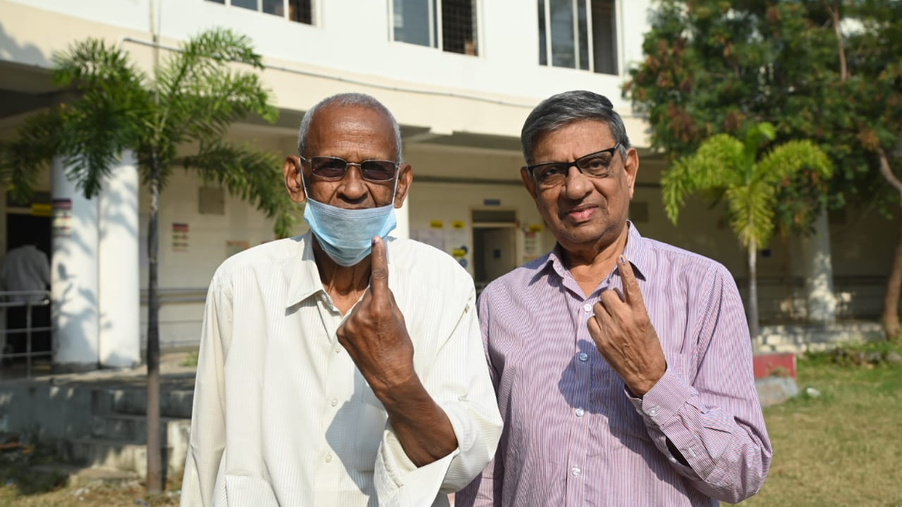 Jubileehillsbypoll 16