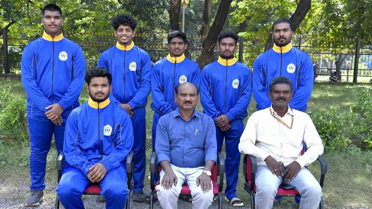KU Judo team | ఇంటర్‌ స్టేట్‌ పోటీలకు కేయూ జూడో జట్టు ఎంపిక