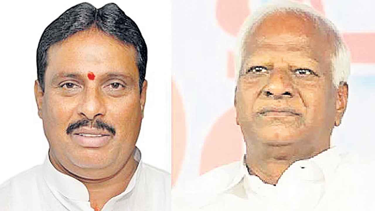 కడియం, దానంకు స్పీకర్‌ నోటీసులు