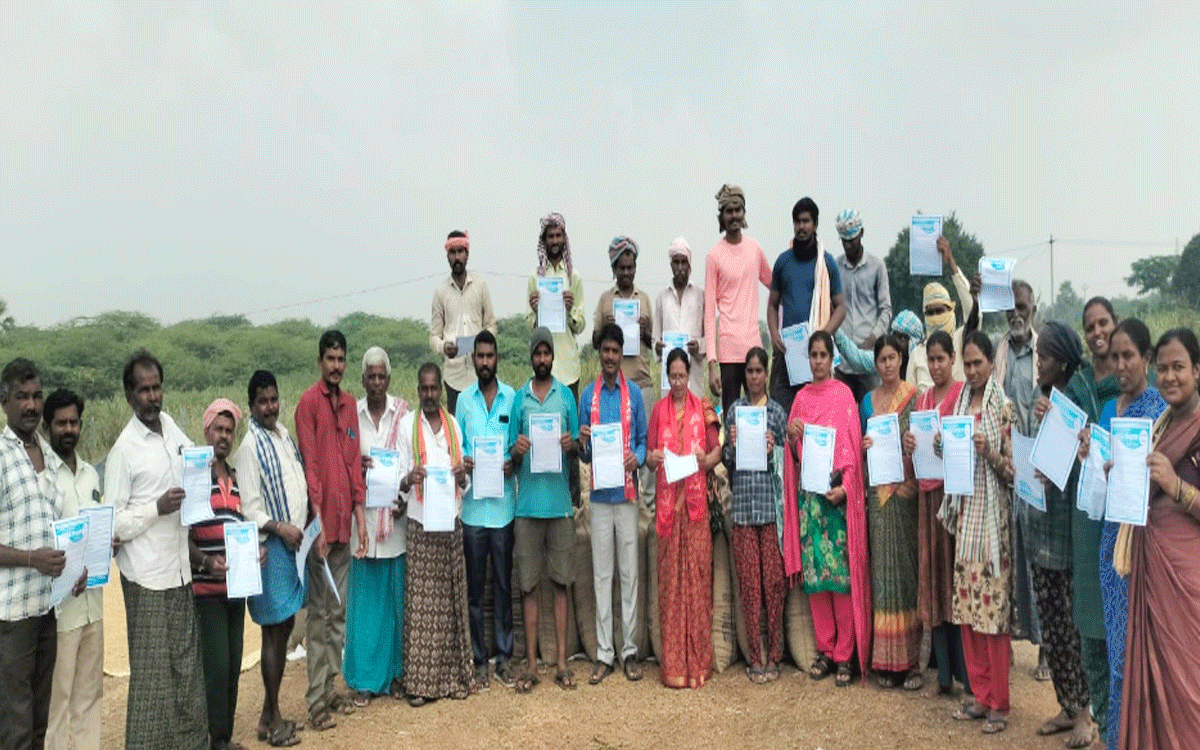 Kattangur : రైస్ మిల్లుల‌కు ధాన్యం సేక‌ర‌ణ ల‌క్ష్యాన్ని పెంచాలి : కందా ప్రమీల