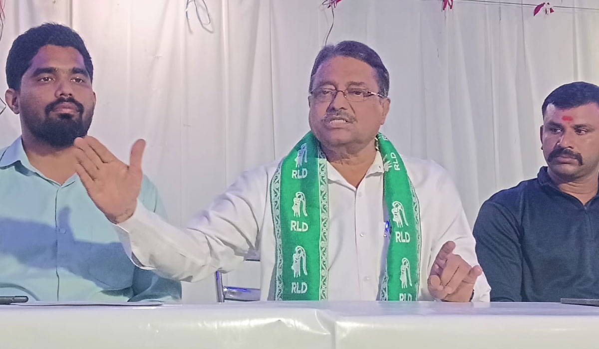 Kapilawai Dilip Kumar | అవినీతిరహిత సమాజం కోసం యువత రాజకీయాల్లోకి రావాలి.. రాష్ట్రీయ లోక్ దళ్ అధ్యక్షుడు, మాజీ ఎమ్మెల్సీ కపిలవాయి దిలీప్ కుమార్