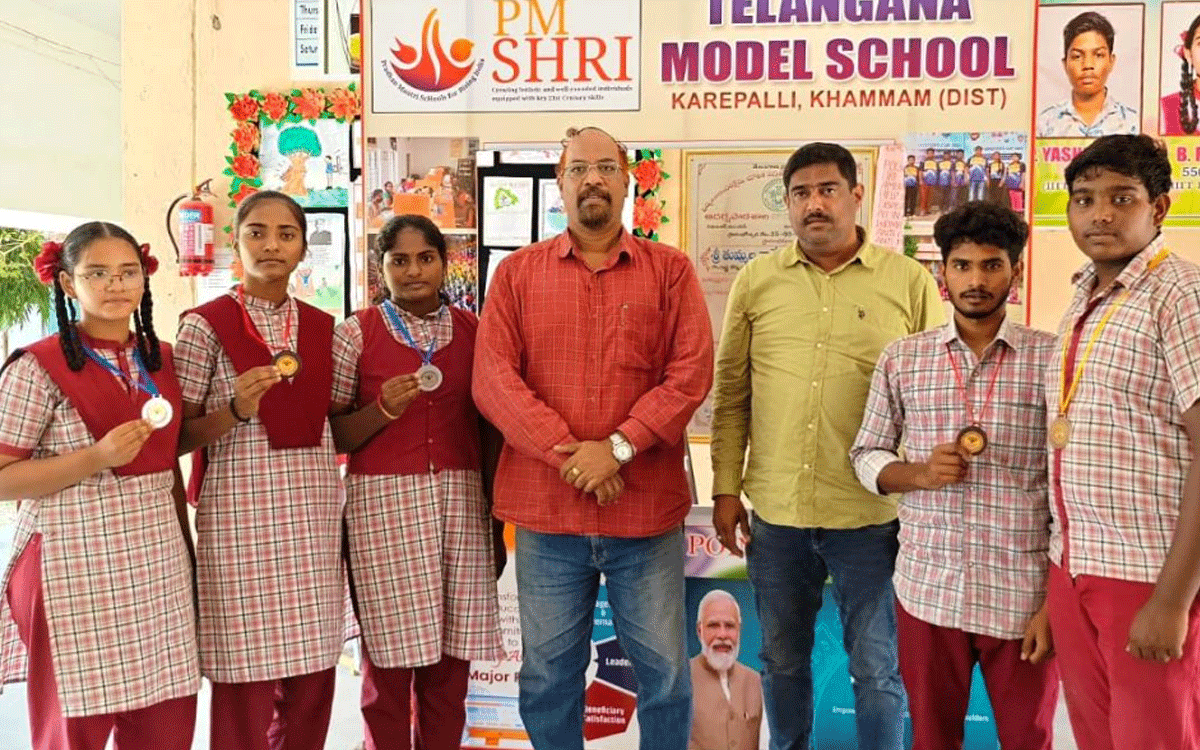 Karepally : రాష్ట్ర స్ధాయి వెయిట్‌ లిప్టింగ్‌లో కారేప‌ల్లి మోడల్‌ విద్యార్థుల ప్రతిభ