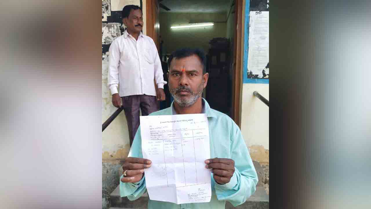 Kasipet | కాసిపేటలొ రెవెన్యూ సిబ్బంది నిర్లక్ష్యం.. ఇబ్బందులు పడుతున్న ప్రజలు