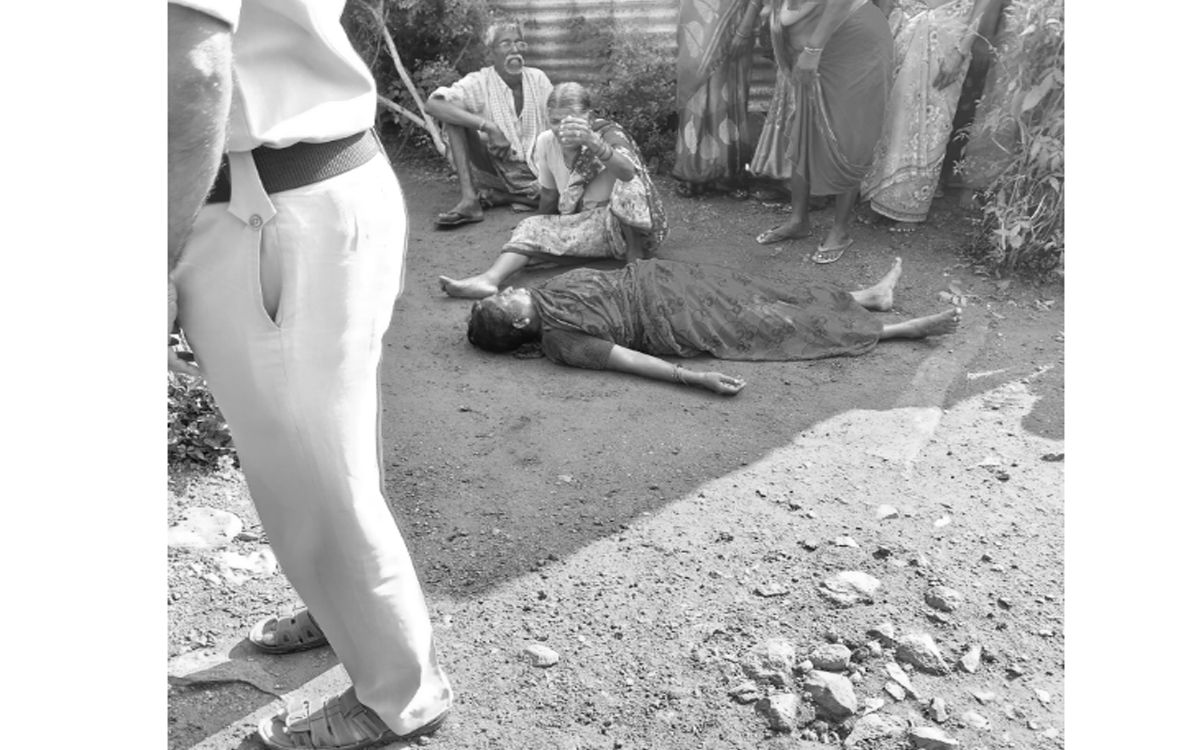 Khammam Rural : ముత్తగూడెంలో మహిళ‌ దారుణ హత్య