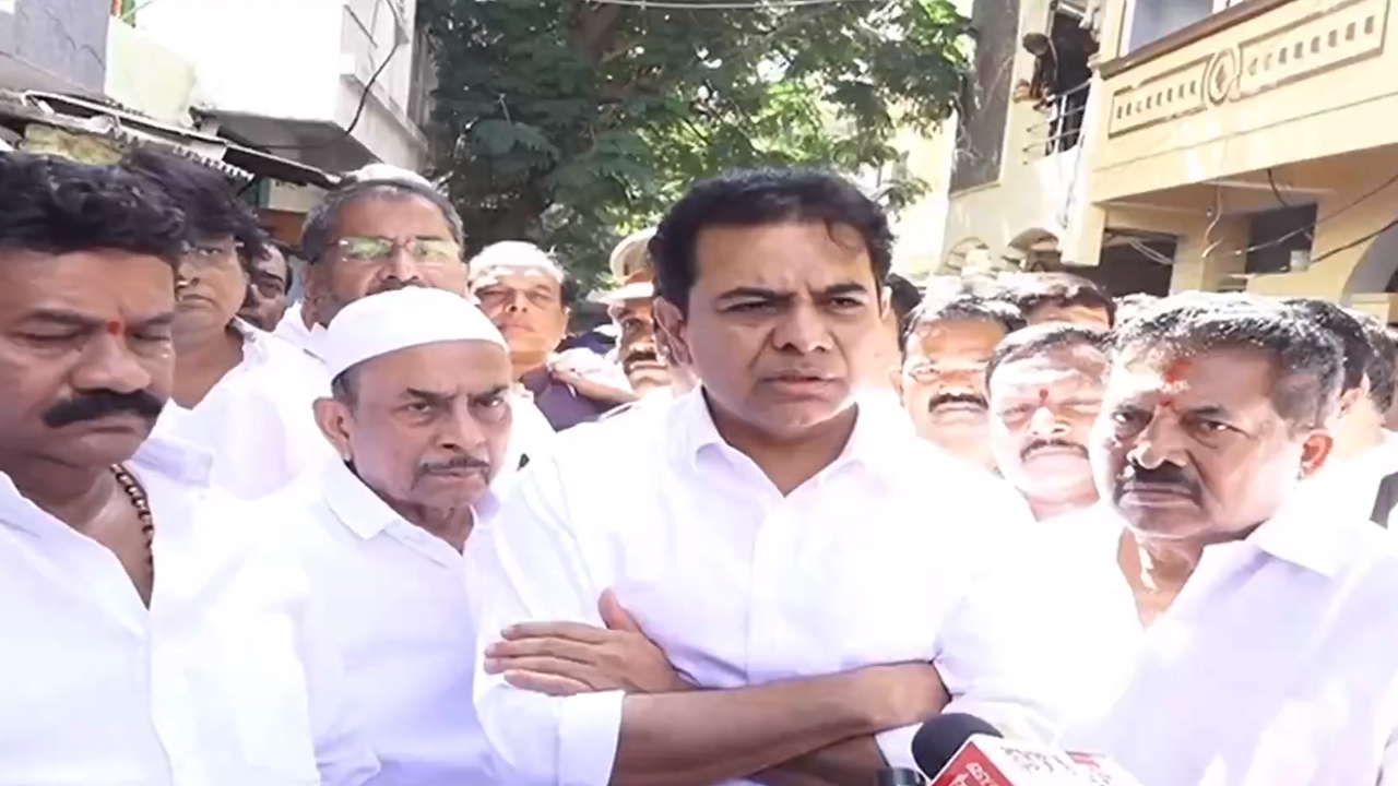 KTR | అండగా ఉంటాం.. సౌదీ బస్సు ప్రమాద మృతుల కుటుంబాలకు కేటీఆర్‌ భరోసా