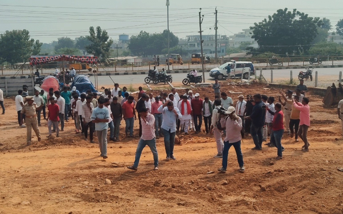 Khammam Rural : 'ఏదులాపురమును మరో లగచర్లగా తయారు చేయొద్దు'