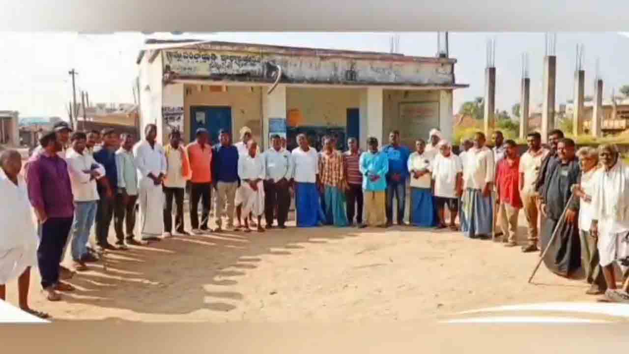 Panchayat Elections | మల్లుపల్లిలో ఎన్నికలను బహిష్కరించిన గ్రామస్తులు.. ఎందుకంటే..?