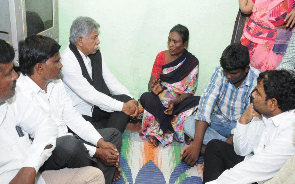 Kodada : రాజేశ్‌ మృతిపై హైకోర్టు రిటైర్డ్ జడ్జితో విచారణ జరిపించాలి : మందకృష్ణ మాదిగ