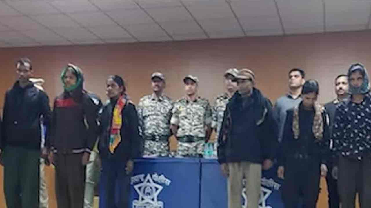 Maoist Ananth | లొంగిపోయిన మావోయిస్టు అనంత్ టీమ్.. లేఖ విడుదల చేసిన 24 గంటల్లోనే సరెండర్