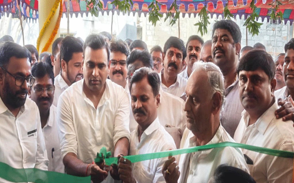 Bibinagar : రోగులకు మెరుగైన వైద్య సేవలు : ఎంపీ చామ‌ల‌, ఎమ్మెల్యే కుంభం