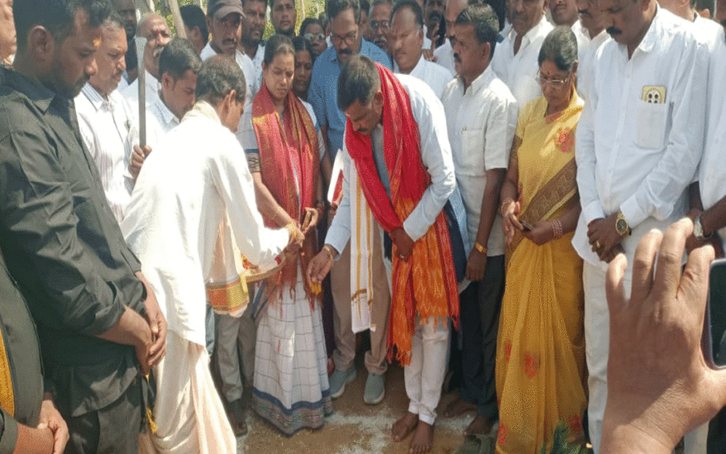 Rajapet : దూది వెంకటాపురంలో విద్యుత్ సబ్ స్టేషన్ నిర్మాణ ప‌నులు ప్రారంభం