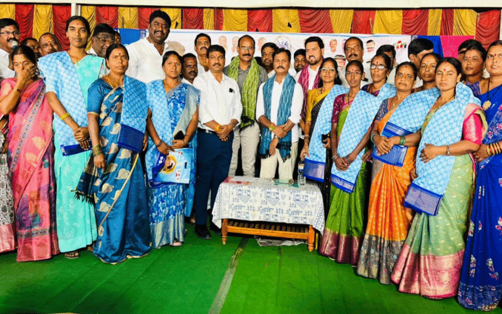 Bibinagar : మహిళల శ్రేయస్సే ప్రభుత్వ లక్ష్యం : ఎమ్మెల్యే కుంభం అనిల్‌ కుమార్‌ రెడ్డి