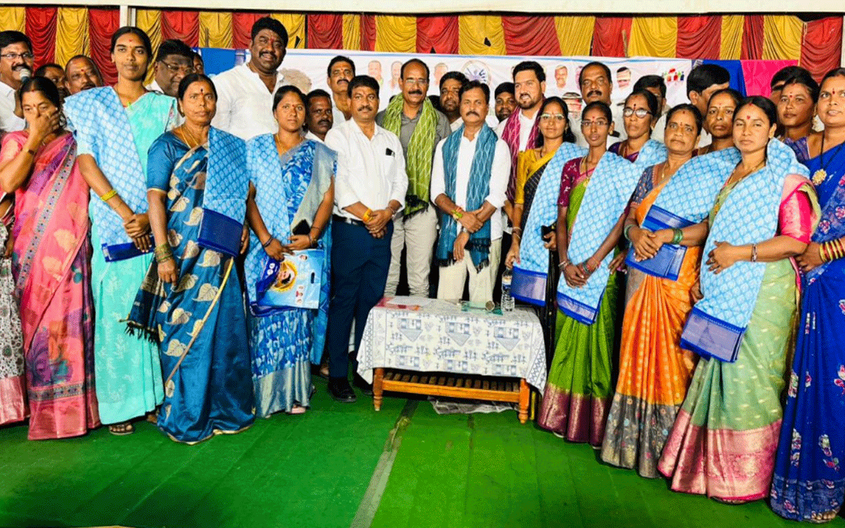 Bibinagar : మహిళల శ్రేయస్సే ప్రభుత్వ లక్ష్యం : ఎమ్మెల్యే కుంభం అనిల్‌ కుమార్‌ రెడ్డి