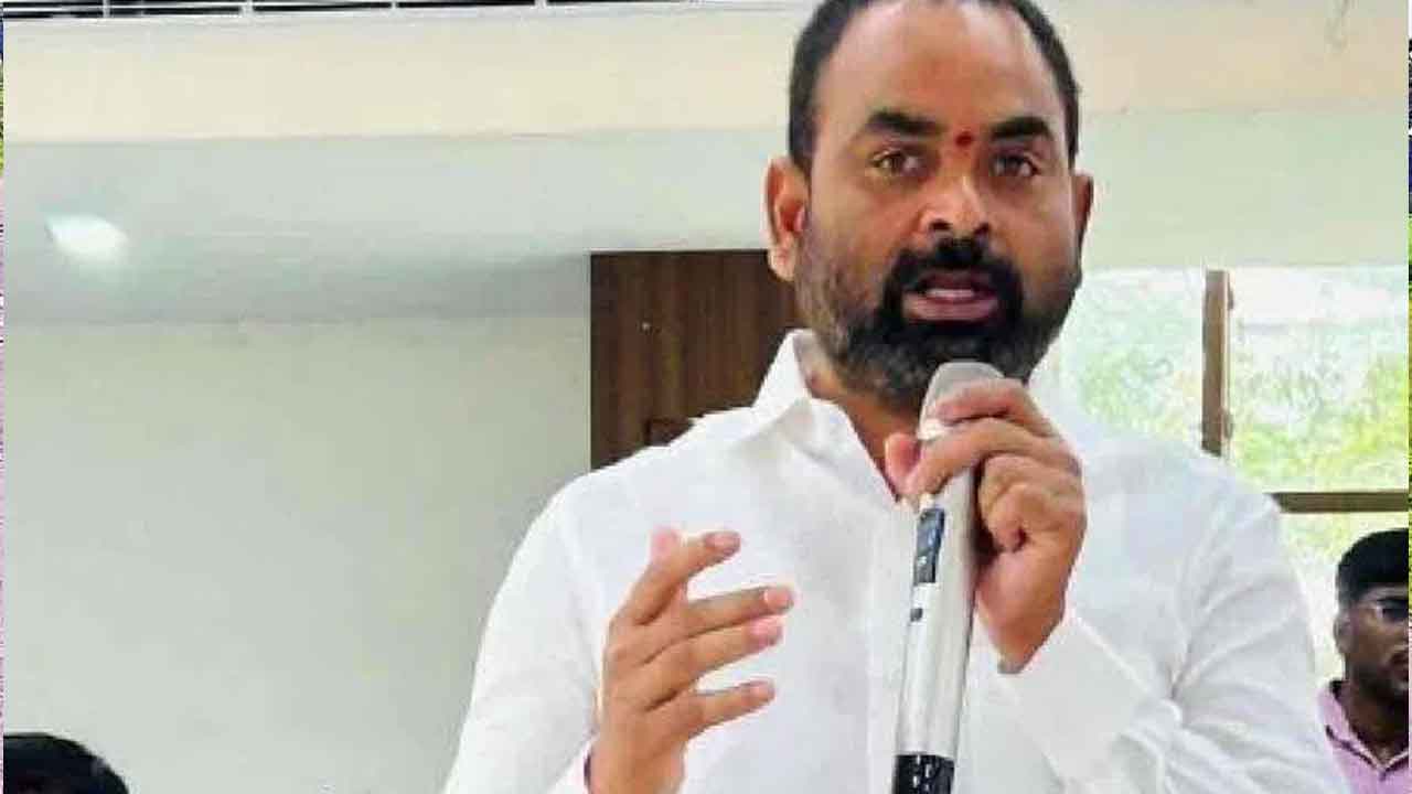 ఎమ్మెల్సీ శంభీపూర్‌ రాజు ఫోన్‌ హ్యాక్‌