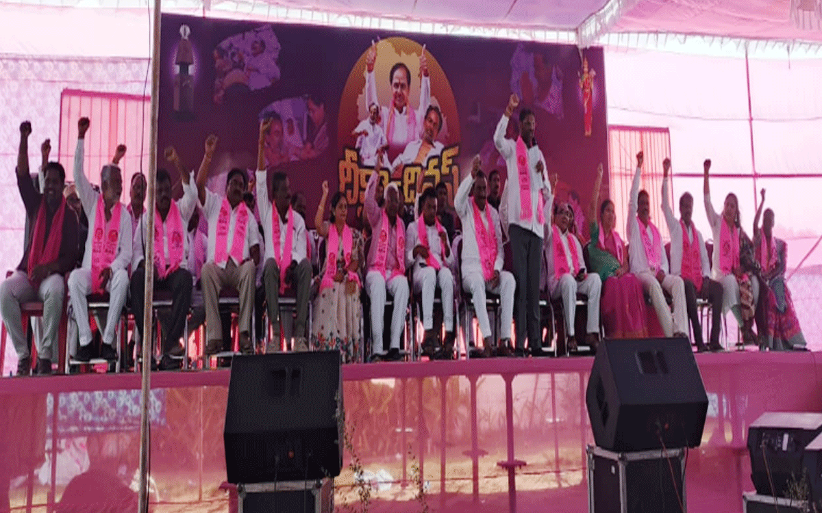 Bhadradri Kothagudem : తెలంగాణకు చరిత్ర కేసీఆర్ : ఎంపీ వద్దిరాజు రవిచంద్ర