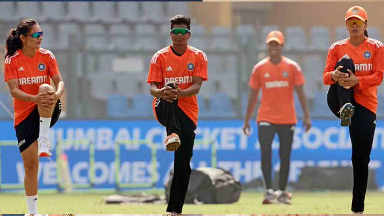 BCCI | భారత మహిళల జట్టుకు తొలి విదేశీ కోచ్.. ఎందుకంటే.. ?